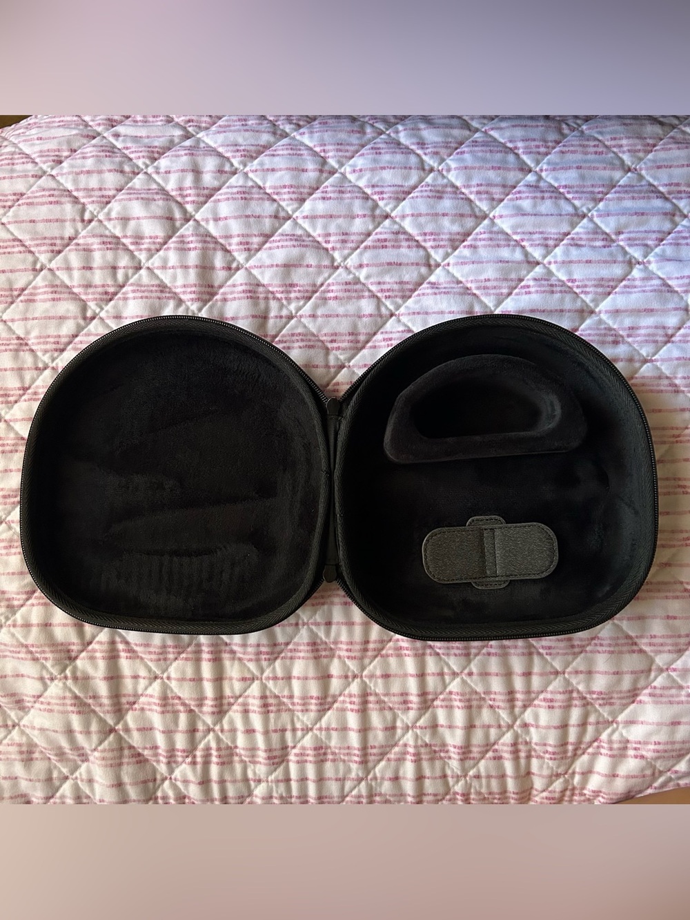 AirPods Max Protective Travel case